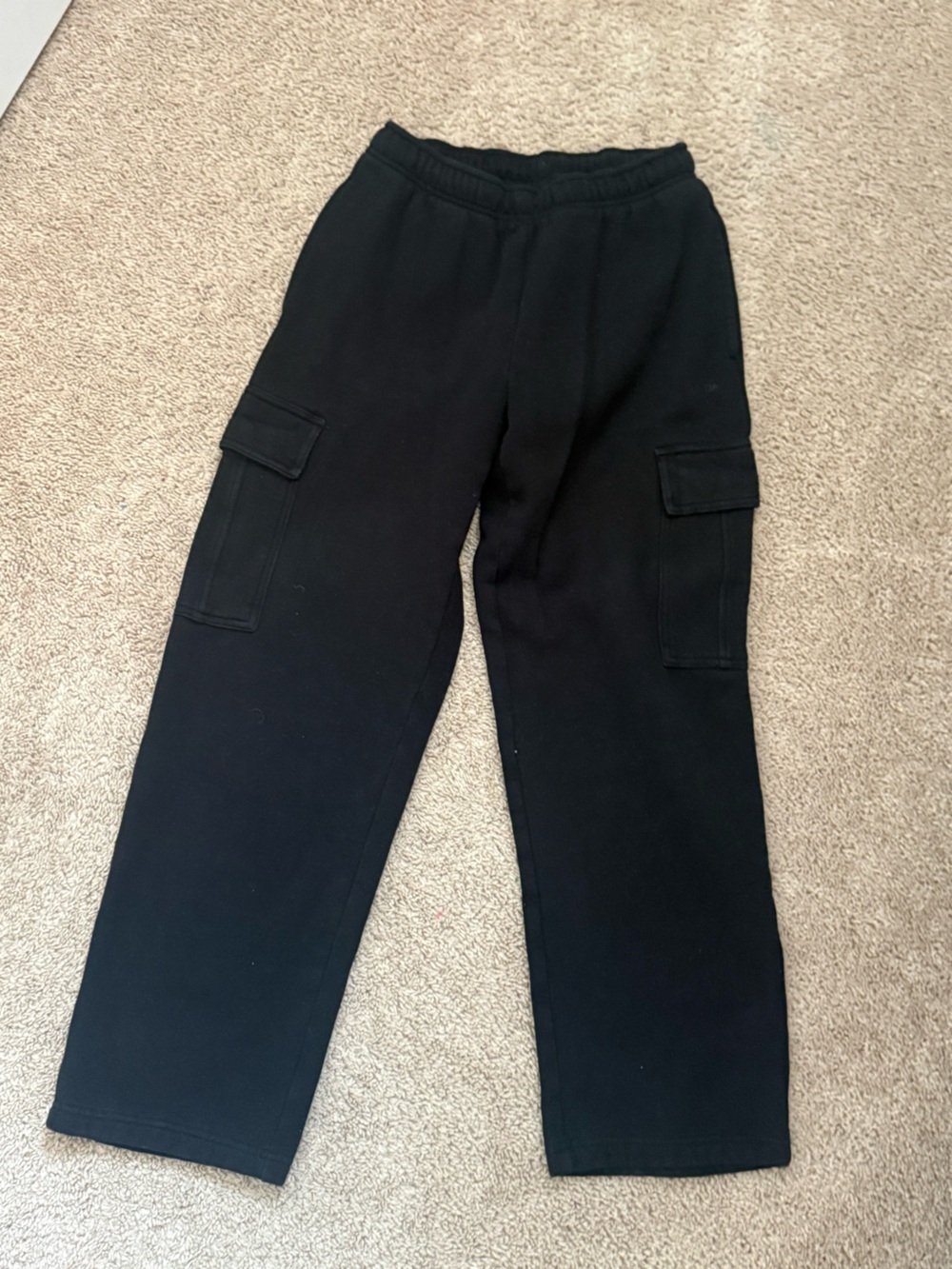 ARITZIA Black Cargo Sweatfleece